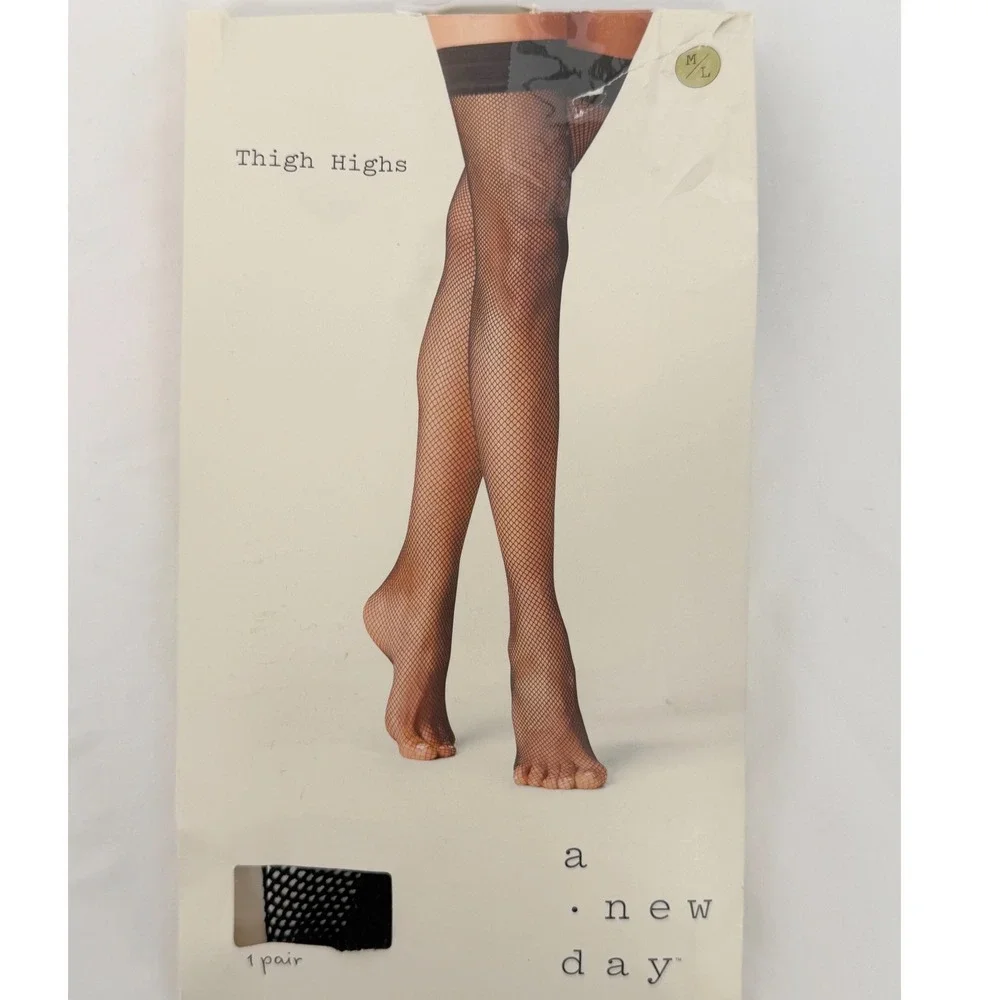 A New Day Womens Fishnet Thigh High Stockings Ebony‎ Black M/L Whimsigoth 104-01